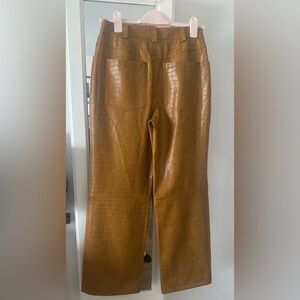 NEVER WORN. Song of Style - Marlon Pant - Russet Brown